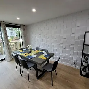 Villa Contemporary Bliss-newly Renovated Cozy, Hilton Head Island
